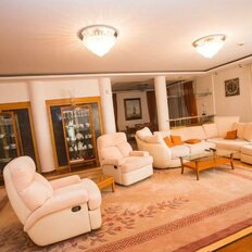 дом + 8 соток, участок - изображение 1