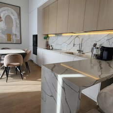 дом + 4,5 сотки, участок - изображение 1