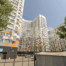Квартира 71 м², 2-комнатная - изображение 1