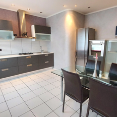 Квартира 75 м², 2-комнатная - изображение 2