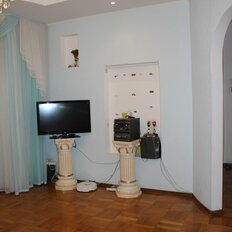 дом + 10 соток, участок - изображение 1