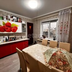 часть дома + 6,5 сотки, участок - изображение 1