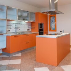Квартира 140 м², 3-комнатная - изображение 1
