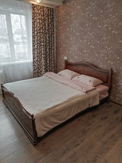 53 м², 2-комнатная квартира 2 600 ₽ в сутки - изображение 43