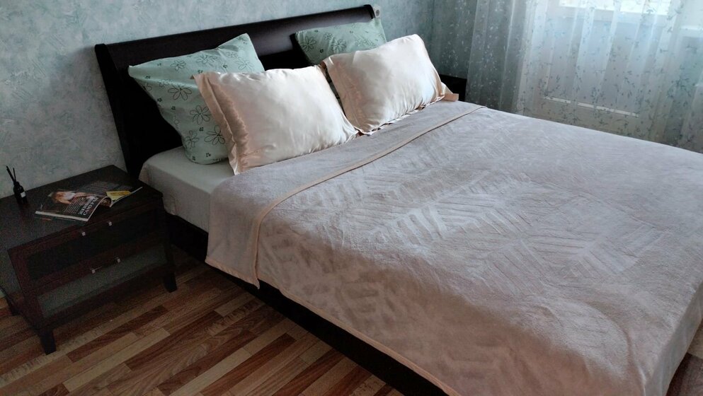 48 м², 2-комнатная квартира 3 500 ₽ в сутки - изображение 60