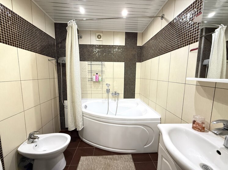 43 м², 1-комнатная квартира 2 000 ₽ в сутки - изображение 34