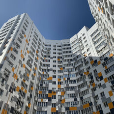 Квартира 75 м², 3-комнатная - изображение 1
