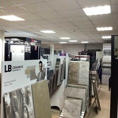 180 м², торговое помещение - изображение 4