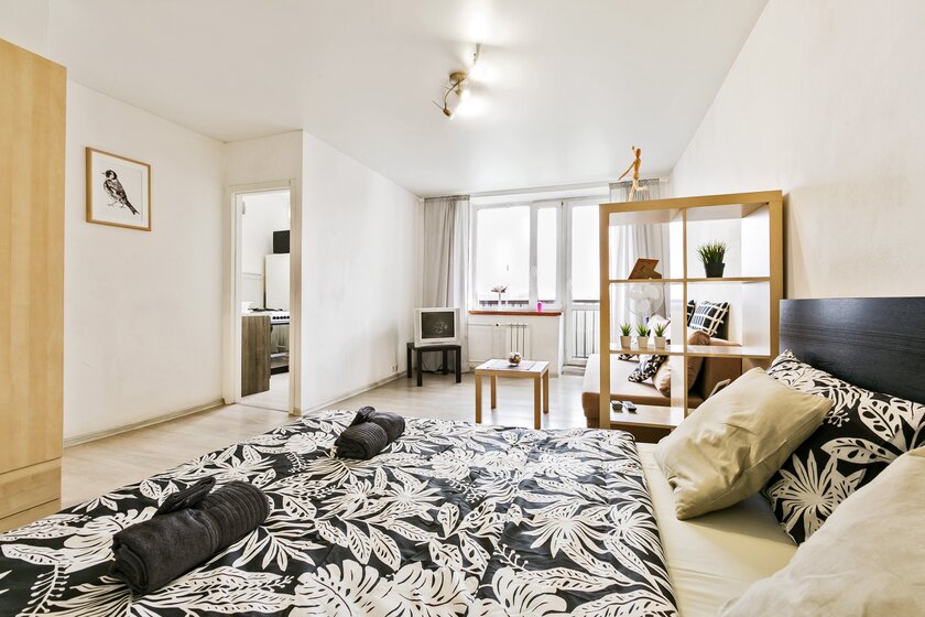 35 м², 1-комнатная квартира 3 400 ₽ в сутки - изображение 61