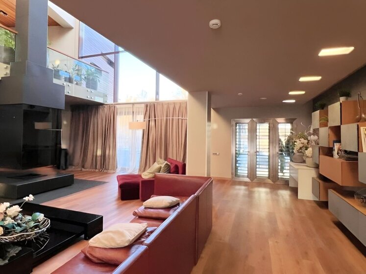 1300 м² дом, 45 соток участок 35 000 ₽ в сутки - изображение 48
