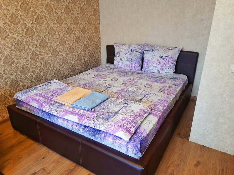 42 м², 1-комнатная квартира 2 000 ₽ в сутки - изображение 25