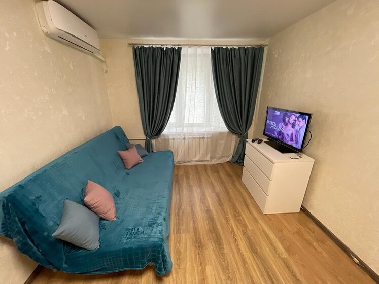 35 м², 1-комнатная квартира 3 400 ₽ в сутки - изображение 70