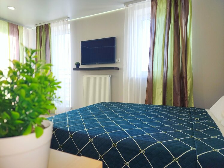 45 м², 1-комнатная квартира 2 000 ₽ в сутки - изображение 88