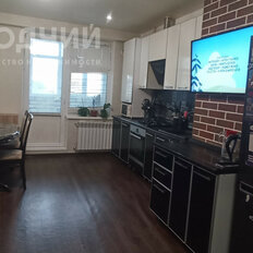 Квартира 90 м², 2-комнатная - изображение 1
