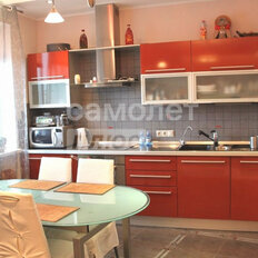 Квартира 70 м², 3-комнатная - изображение 1