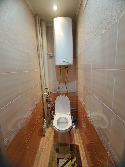 82 м², 3-комнатная квартира 2 200 ₽ в сутки - изображение 1