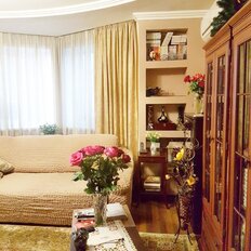 Квартира 90 м², 3-комнатная - изображение 1
