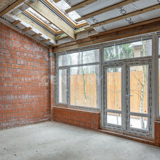 таунхаус + 1,6 сотки, участок - изображение 1