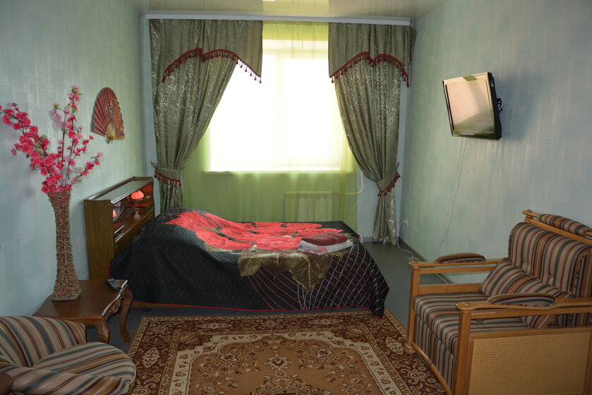 50 м², 1-комнатная квартира 2 300 ₽ в сутки - изображение 30