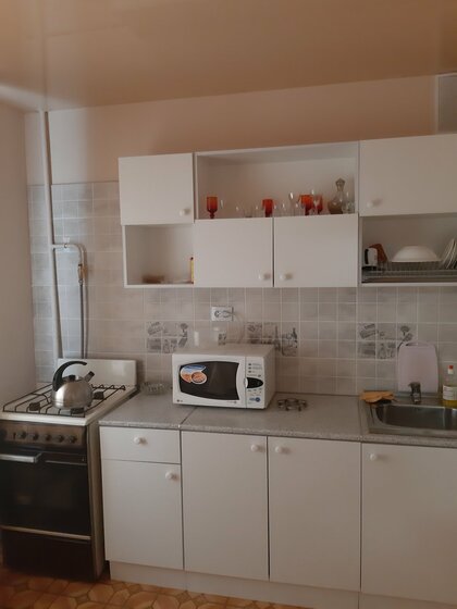 33 м², 1-комнатная квартира 2 000 ₽ в сутки - изображение 41