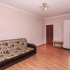 Квартира 57 м², 2-комнатная - изображение 1