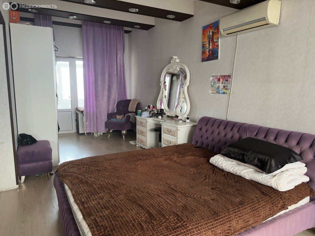 4-комнатная квартира: Нижний Новгород, улица Белинского, 62 (217 м²)