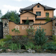 дом + 30 соток, участок - изображение 1