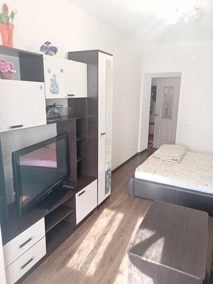 66 м², 2-комнатная квартира 3 000 ₽ в сутки - изображение 64