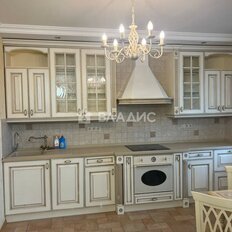 Квартира 70 м², 2-комнатная - изображение 1