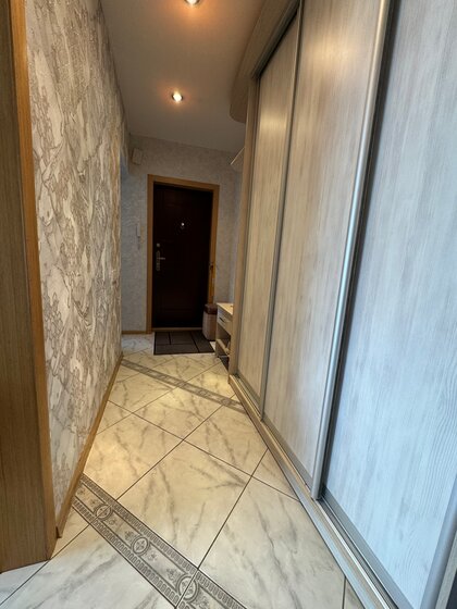 70 м², 2-комнатная квартира 2 500 ₽ в сутки - изображение 31