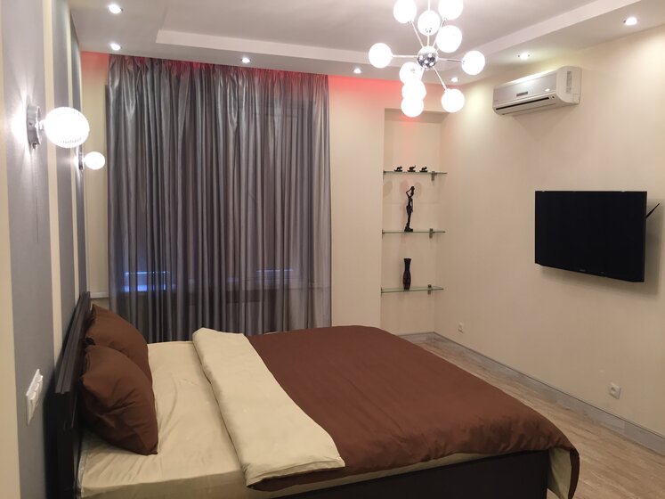 52 м², 2-комнатная квартира 2 500 ₽ в сутки - изображение 84