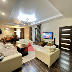 Квартира 140 м², 3-комнатная - изображение 1