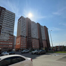 Квартира 42 м², 1-комнатная - изображение 2