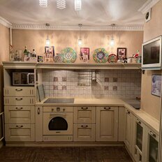 Квартира 160 м², 6-комнатная - изображение 1