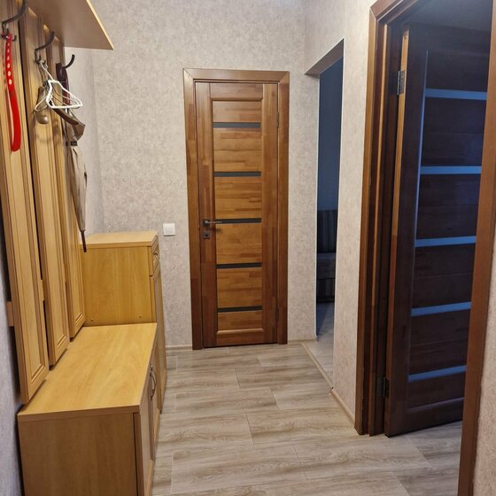 42 м², 1-комнатная квартира 2 000 ₽ в сутки - изображение 59