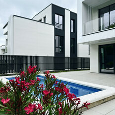 дом + 5 соток, участок - изображение 1