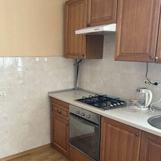 Квартира 130 м², 3-комнатная - изображение 1