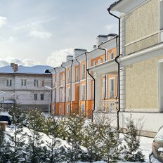 таунхаус + 1,5 сотки, участок - изображение 1