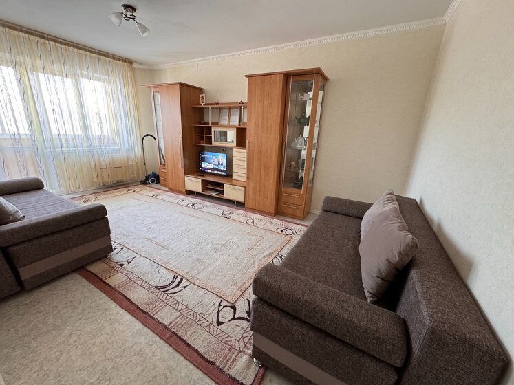 70 м², 2-комнатная квартира 2 500 ₽ в сутки - изображение 55