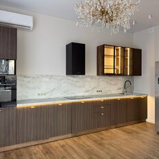 Квартира 130 м², 5-комнатная - изображение 1