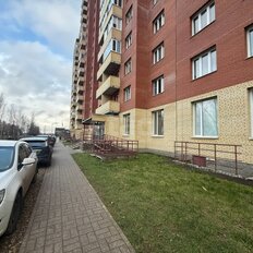 220 м², торговое помещение - изображение 2