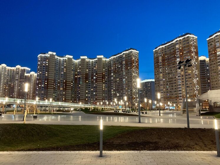 26 м², квартира-студия 4 200 ₽ в сутки - изображение 92