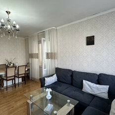 Квартира 72,7 м², 4-комнатная - изображение 1