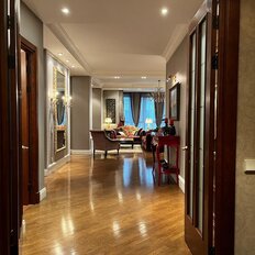 Квартира 200 м², 4-комнатная - изображение 1