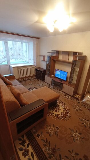 43 м², 2-комнатная квартира 2 300 ₽ в сутки - изображение 55