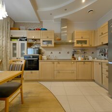 Квартира 128 м², 4-комнатная - изображение 2