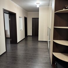 Квартира 82 м², 2-комнатная - изображение 1