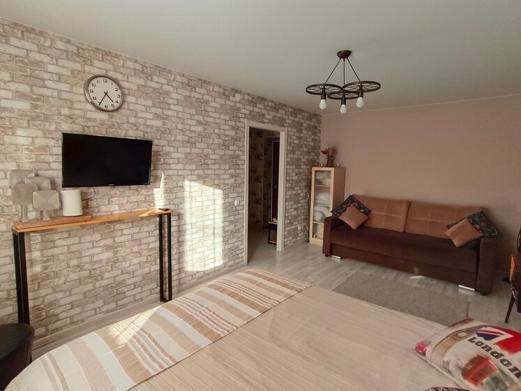 35 м², 1-комнатная квартира 2 700 ₽ в сутки - изображение 60