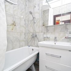 Квартира 42 м², 1-комнатная - изображение 1