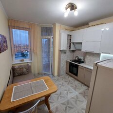Квартира 42 м², 1-комнатная - изображение 1